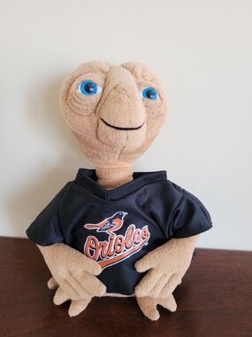 Rare Vintage 90's Universal Studio E.T. Plush Toy in Baltimore Orioles Tee